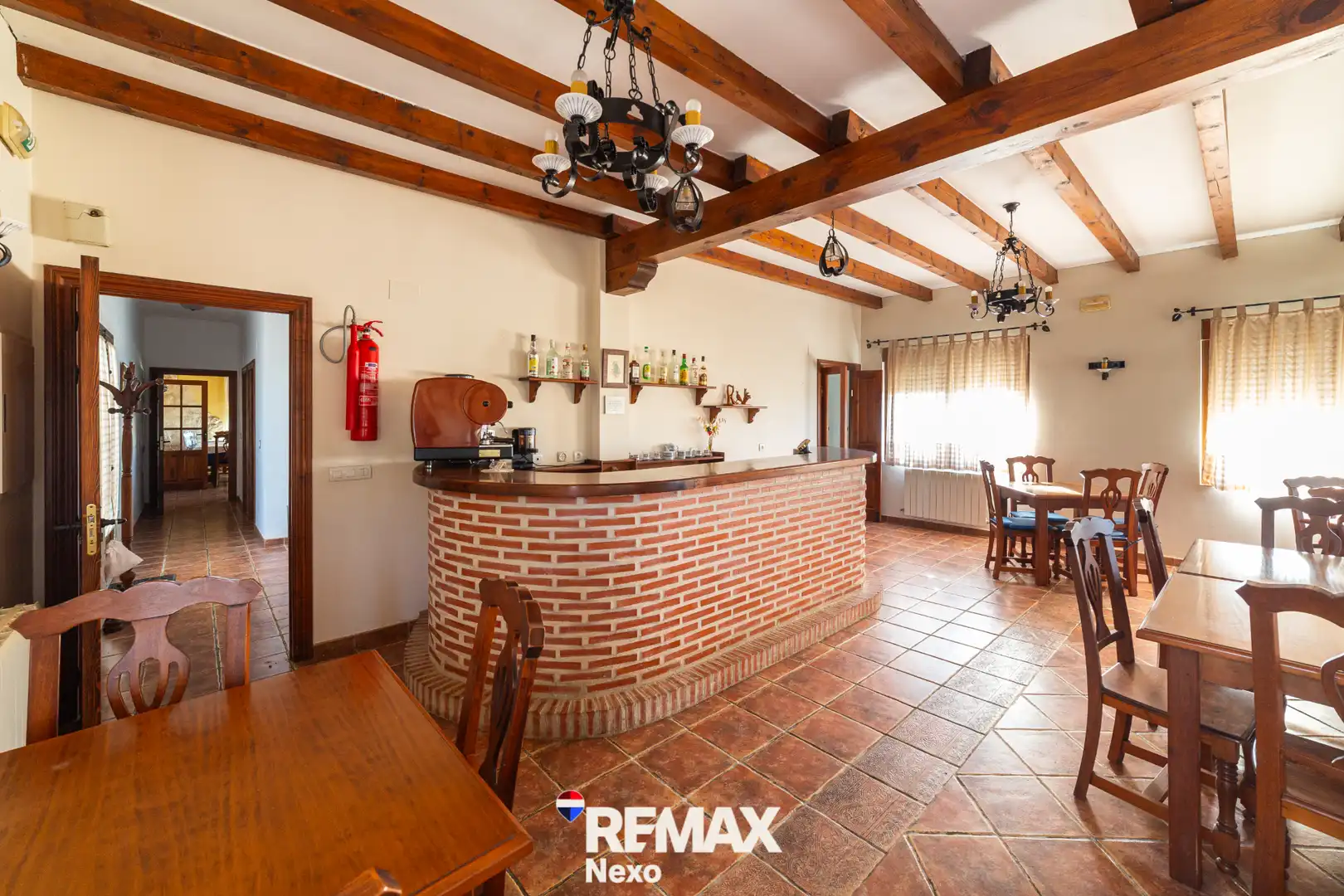 Buildings for sale in San Llorente