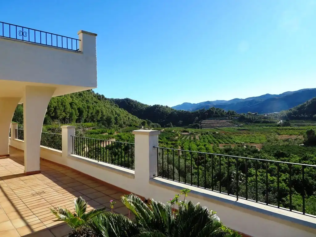 Terrassa de Casa o xalet en venda en L'Atzúbia amb Jardí privat, Terrassa i Traster