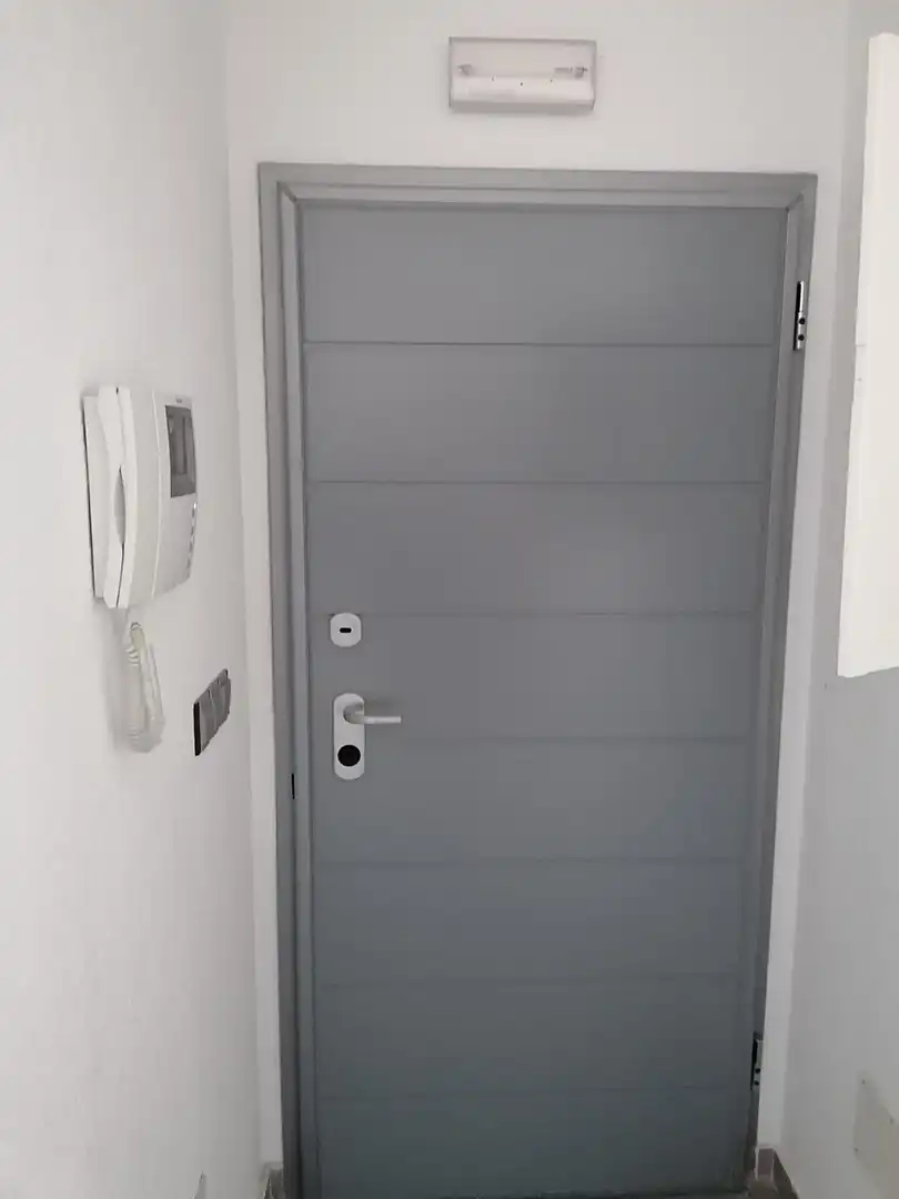 Oficina de alquiler en Los Alcázares