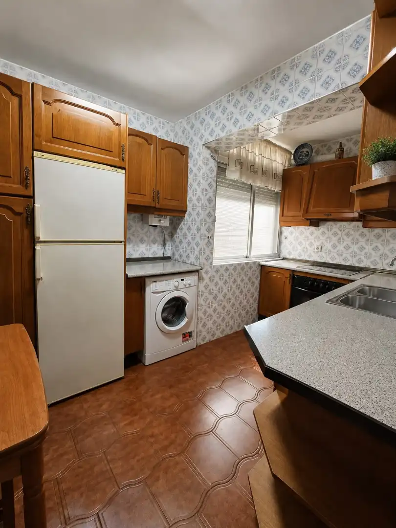 Kitchen of Flat for sale in Sevilla