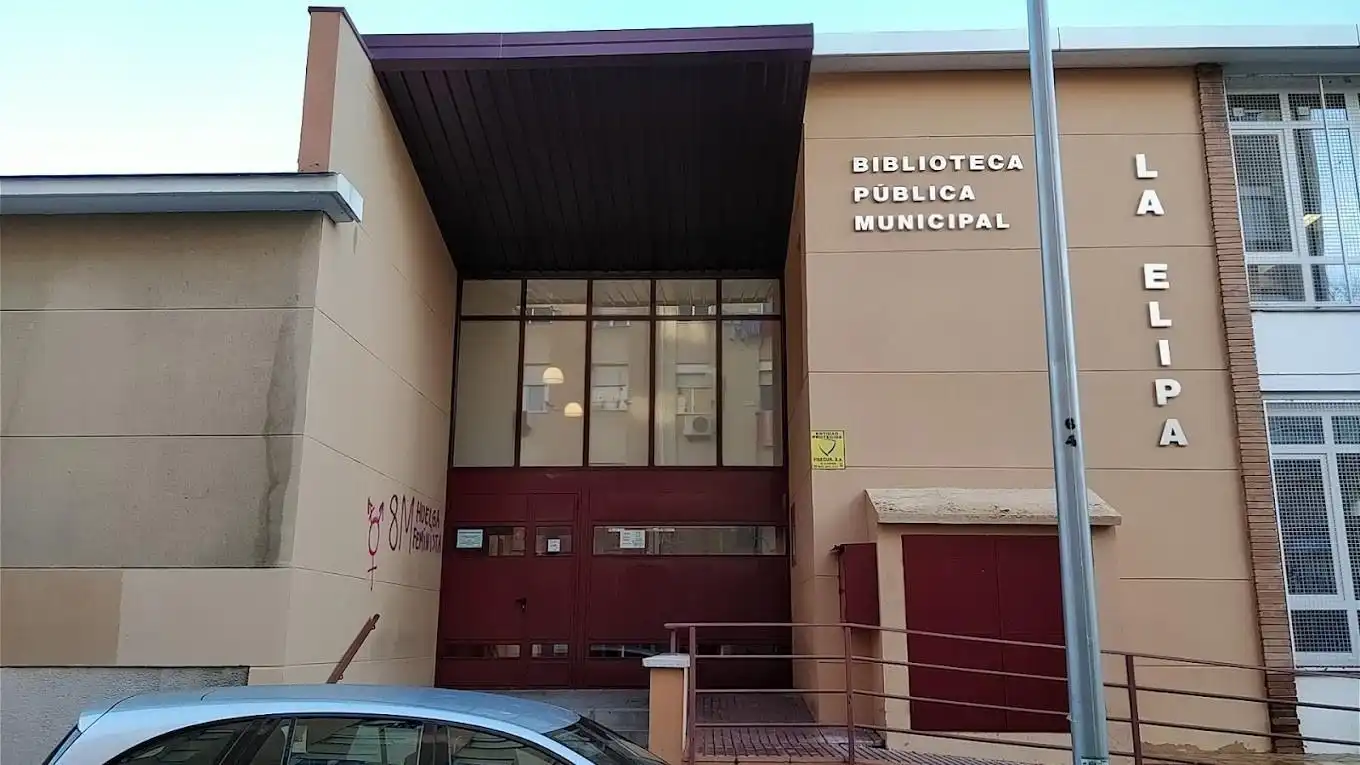Vista exterior de Pis en venda en Ciudad Lineal