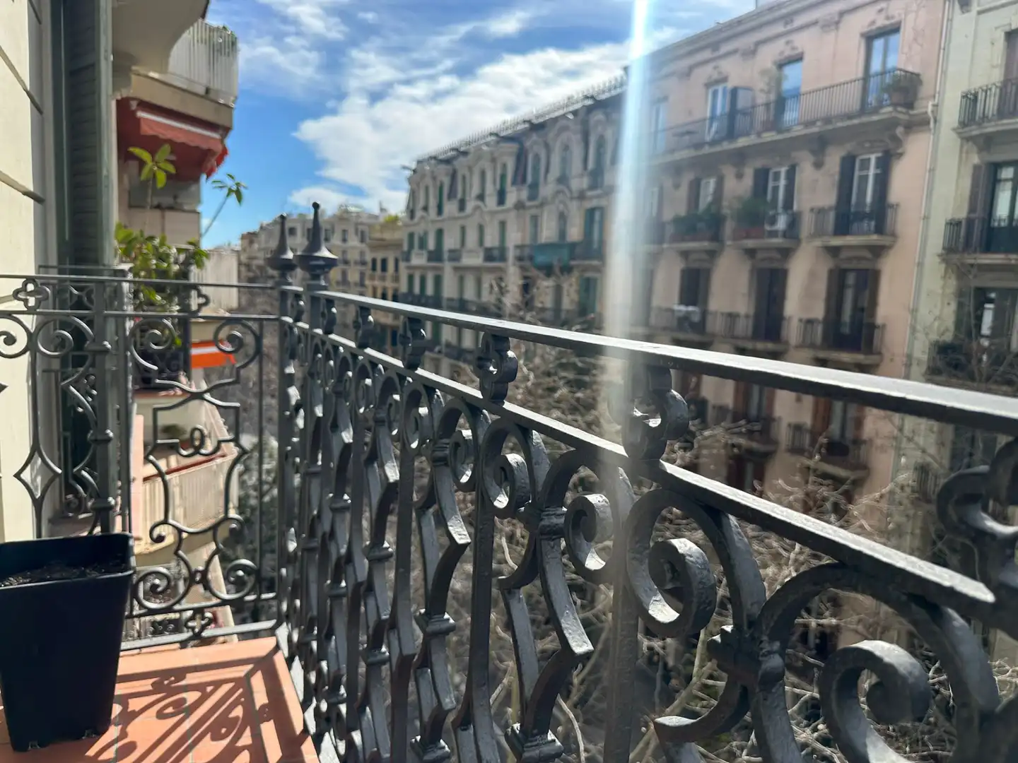 Vista exterior de Piso en venta en Barcelona con Aire acondicionado, Calefacción y Trastero