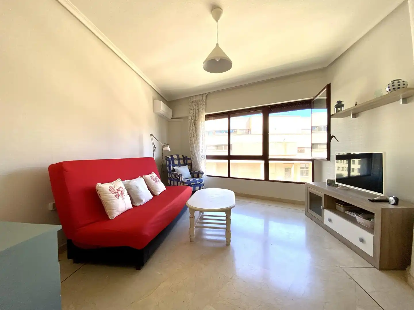 Flat for rent in Calle CALDERON DE LA BARCA, Orihuela ciudad