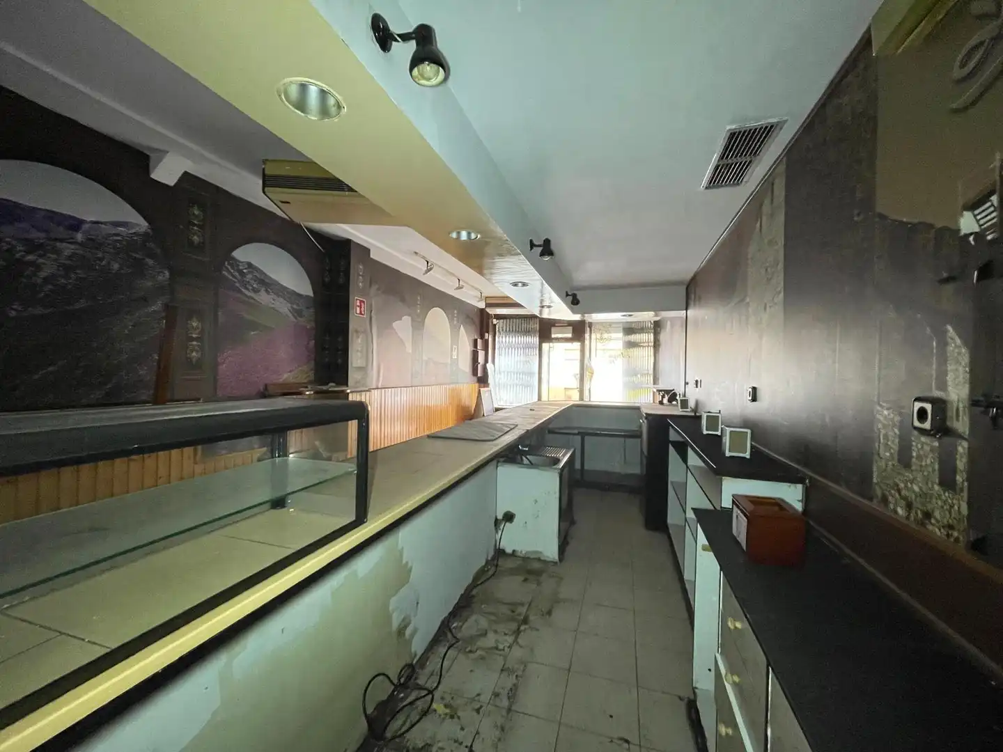 Cocina de Local en venta en Ponferrada con Aire acondicionado