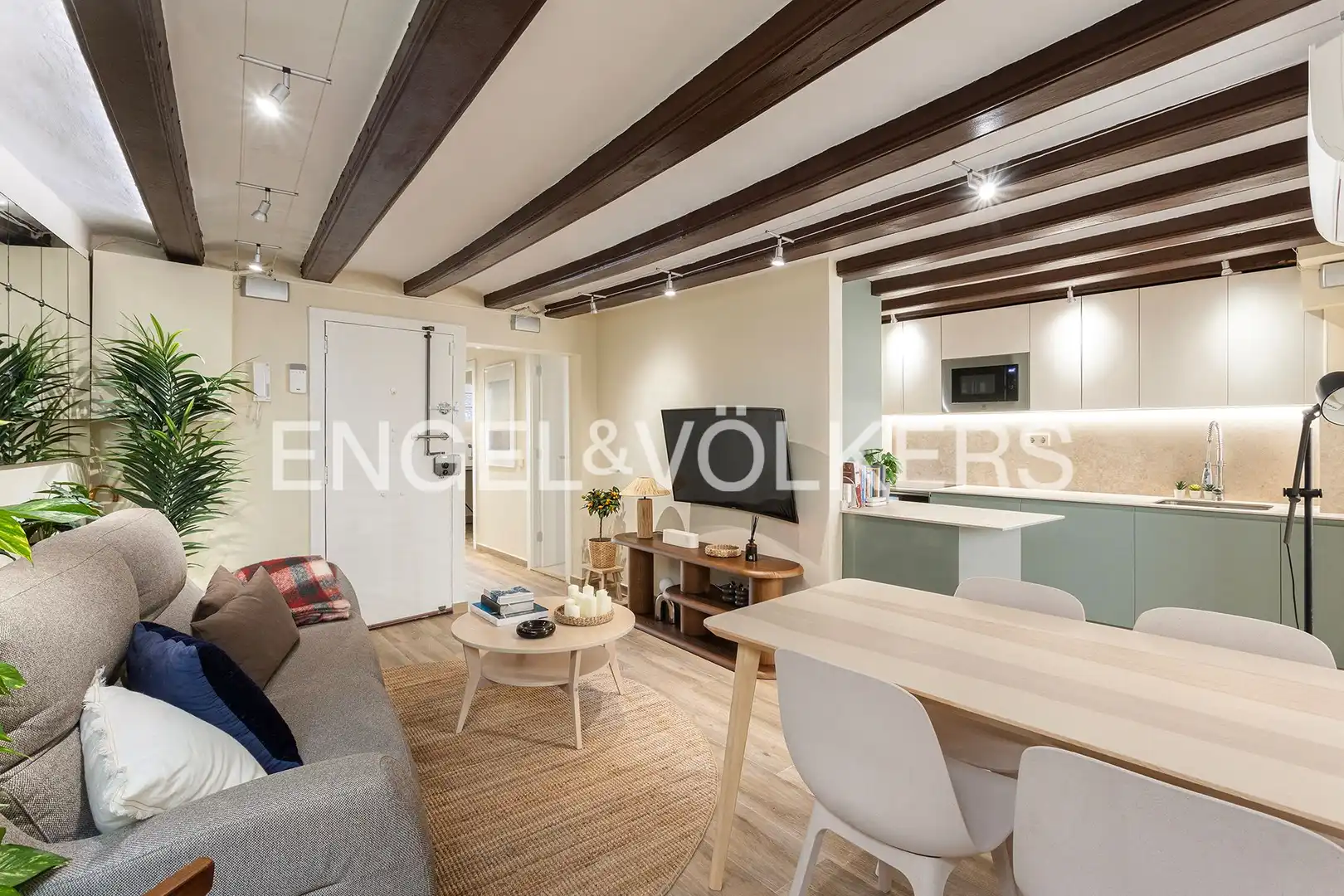 Piso con terraza en venta en Ciutat Vella, imagen 3
