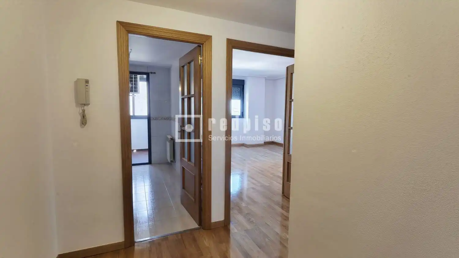 Bedroom of Flat for sale in Madrid  with Air Conditioner, Heating and Private garden
