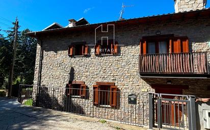 Außenansicht von Haus oder Chalet zum verkauf in Ribes de Freser mit Terrasse und Balkon