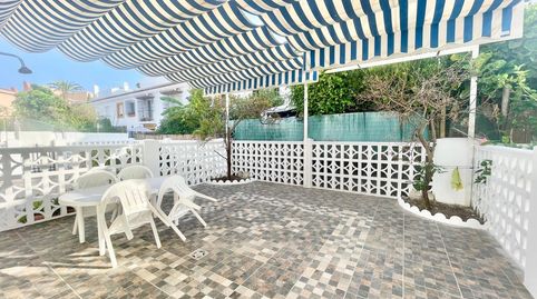 Foto 2 de Casa adosada en venta en Salobreña Costa, Salobreña