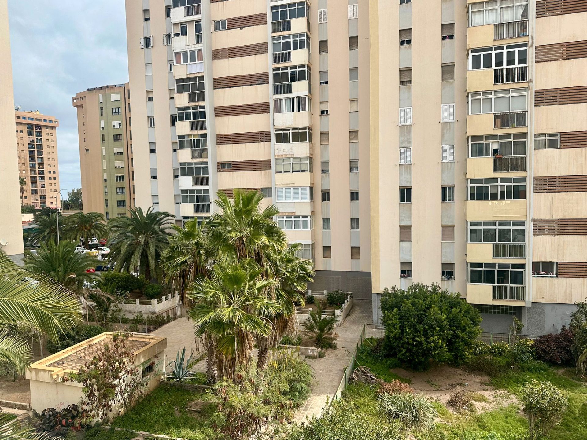 Exterior view of Flat for sale in Las Palmas de Gran Canaria  with Storage room and Balcony