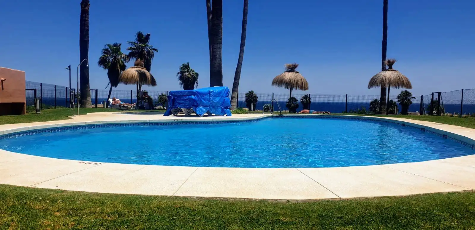 Piso con jardín en venta en Doña Julia Golf, imagen 2