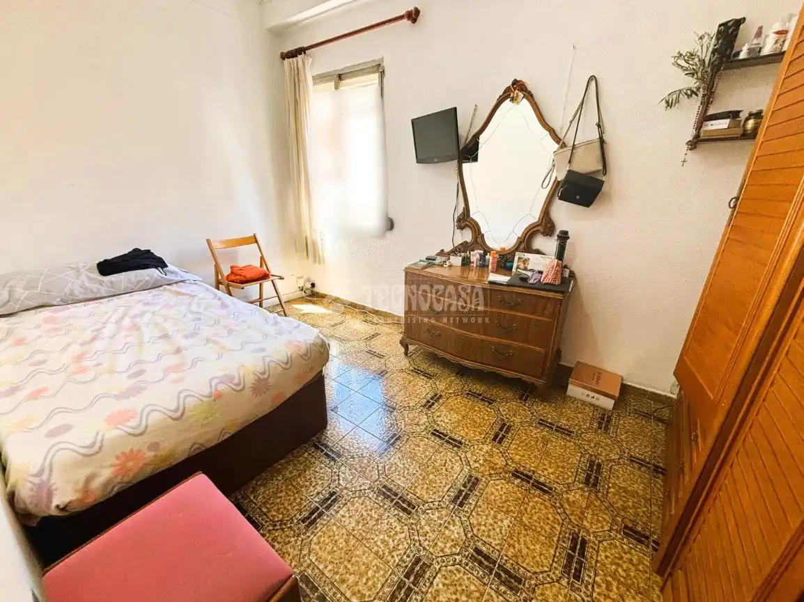 Habitación de Piso en venta en Valencia con Aire acondicionado y Terraza