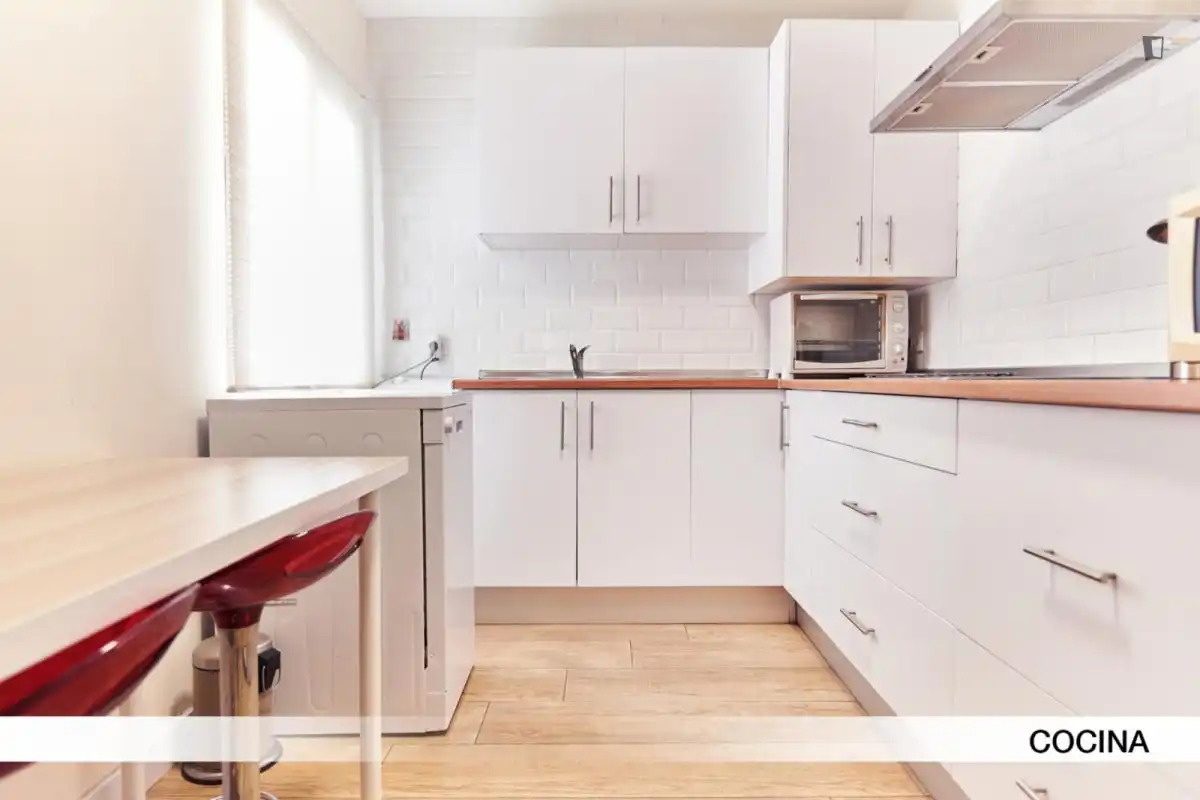 Habitación en Triana Este
