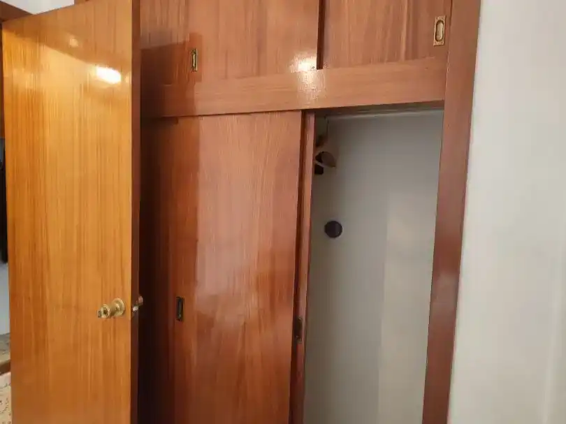 Badezimmer von Wohnung zum Verkauf in Ronda mit Klimaanlage und Balkon