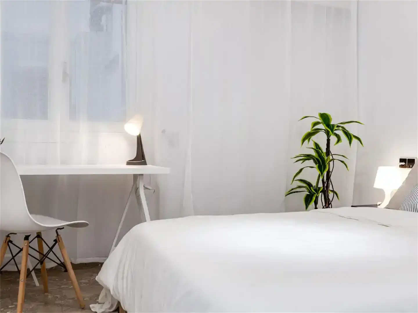 Schlafzimmer von Wohnung zur Miete in Alicante / Alacant mit Klimaanlage und Balkon