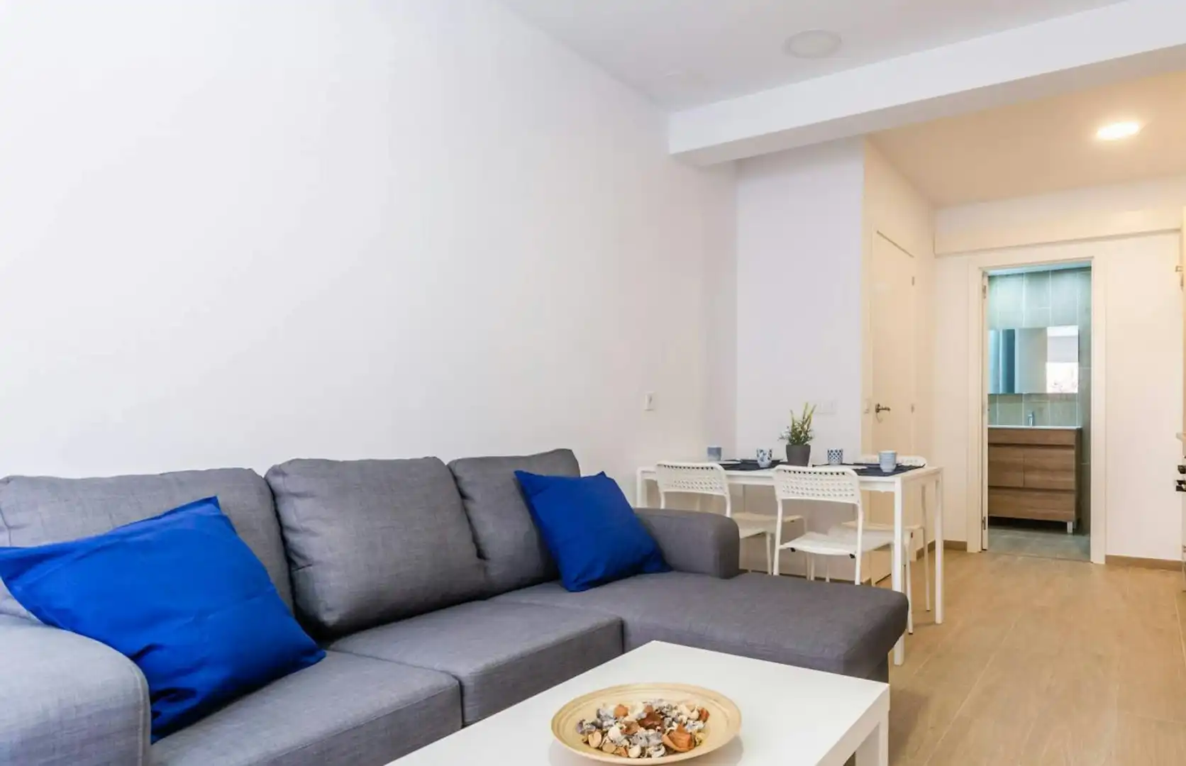 Living room of Flat for rent in Barcelona  with Air Conditioner, Heating and Furnished