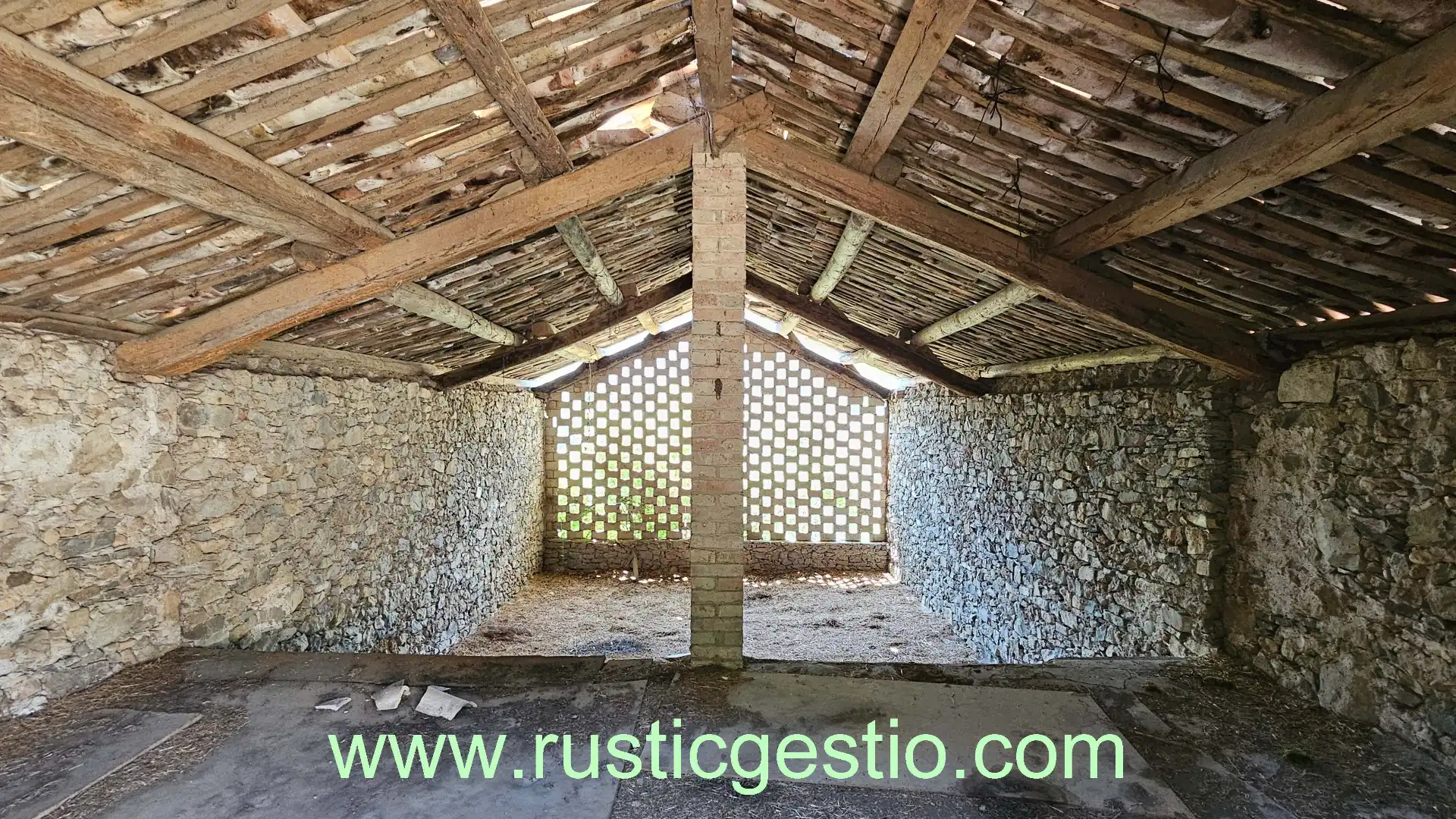 Country house zum Verkauf in Guixers mit Privatgarten
