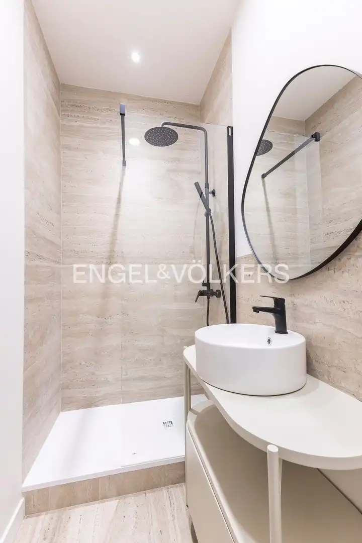 Bathroom of Flat for sale in Centro