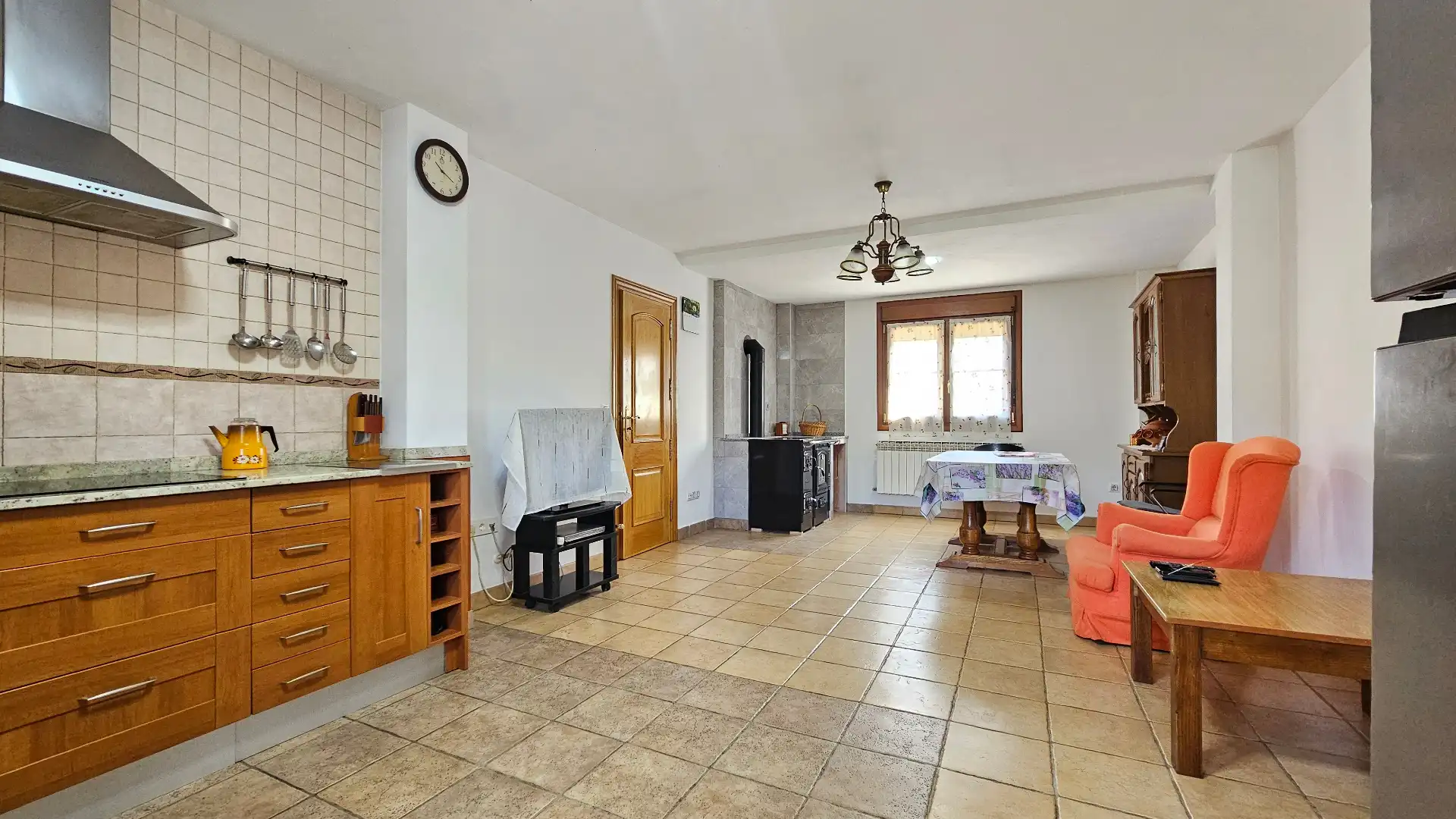 Cocina de Casa o chalet en venta en Condado de Treviño con Calefacción, Jardín privado y Terraza
