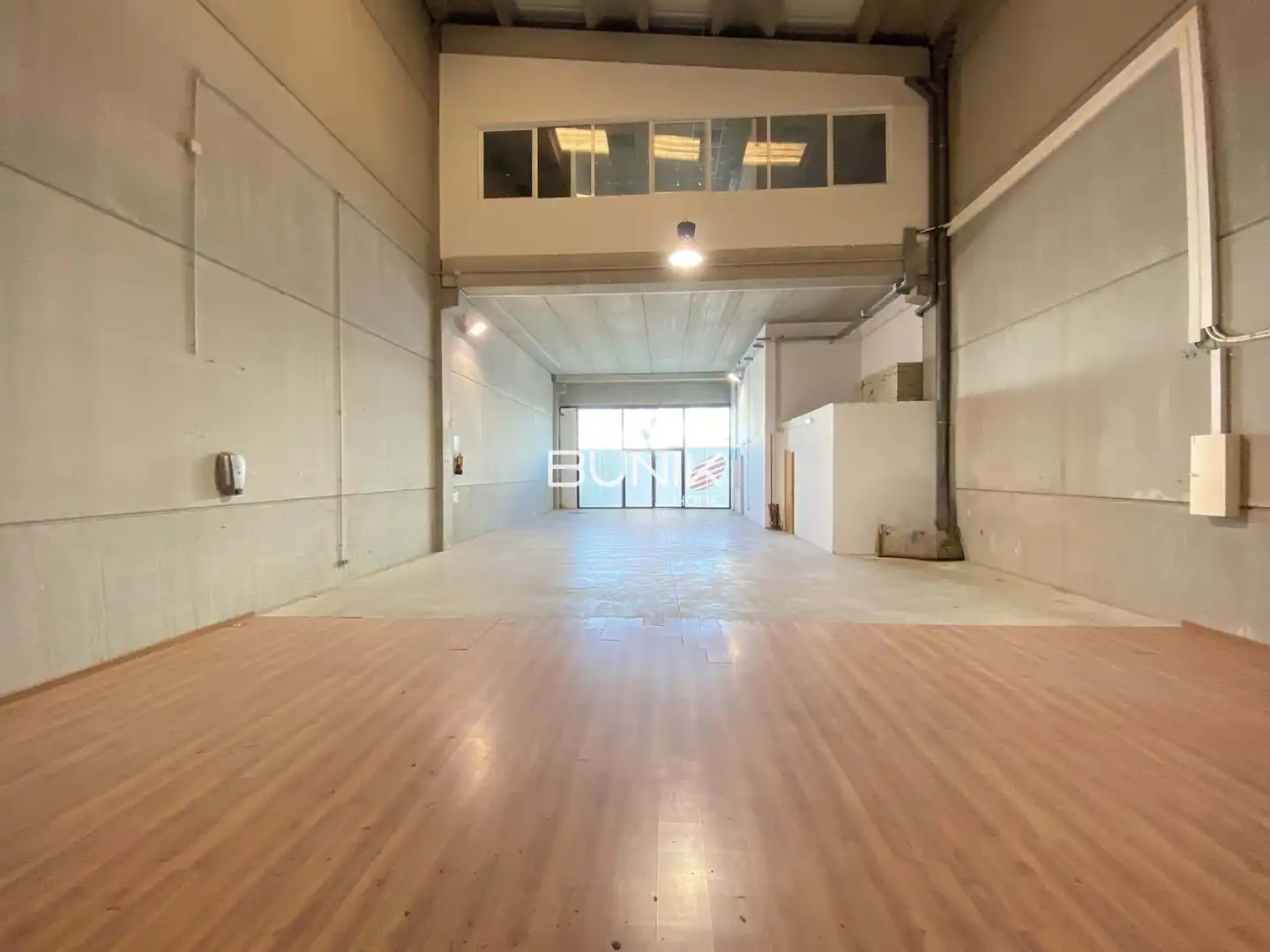 Local comercial de lloguer a Hortells