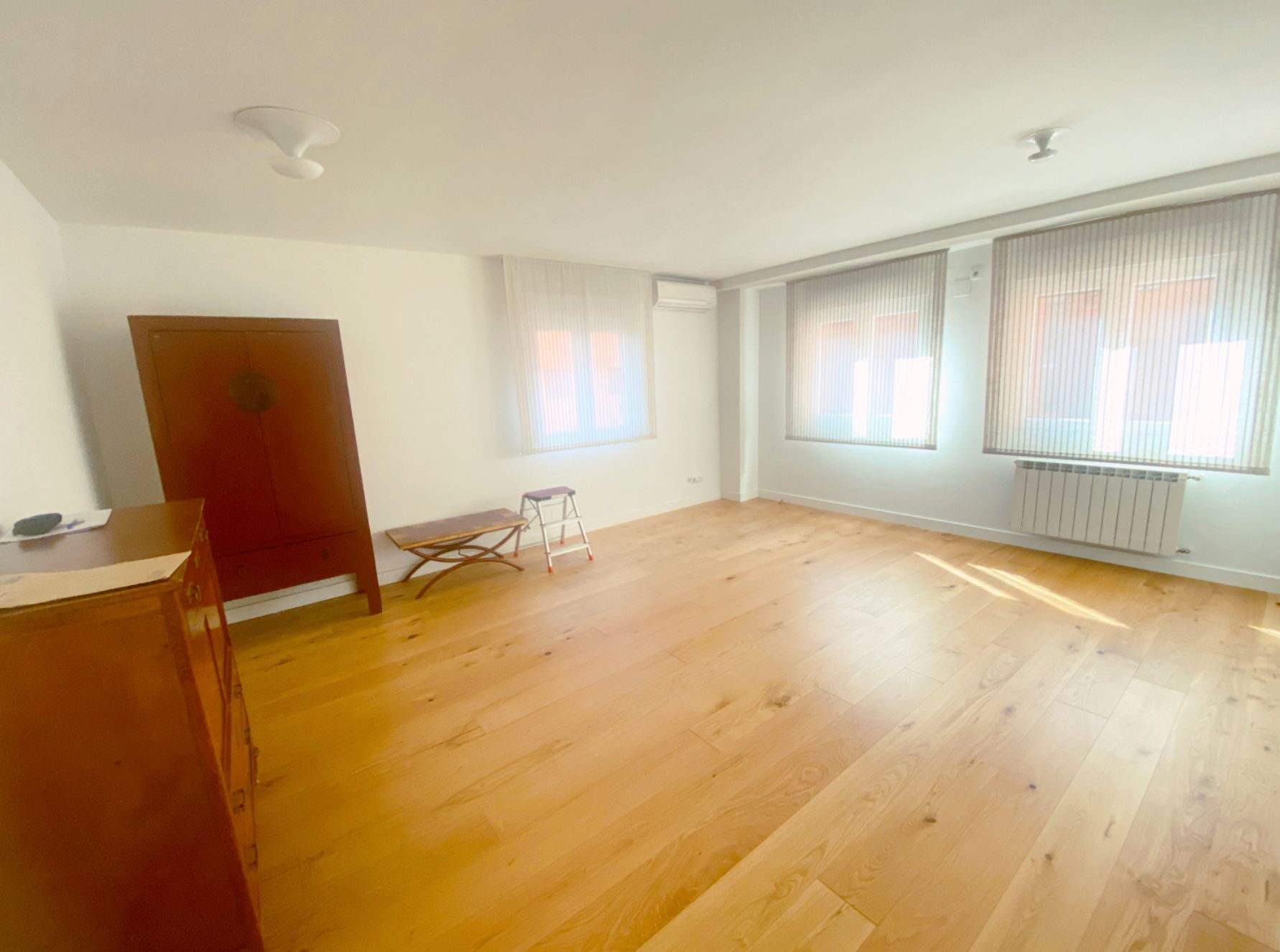 Bedroom of Flat to rent in  Madrid Capital  with Air Conditioner, Heating and Oven