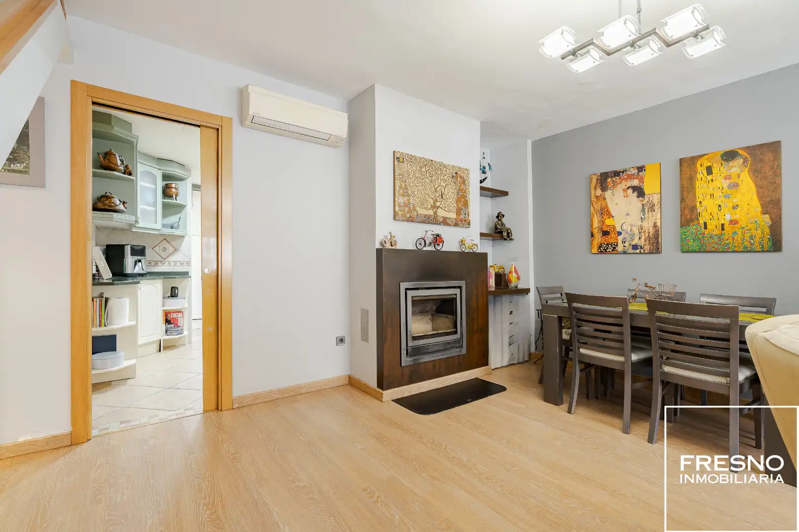 Sala d'estar de Casa o xalet en venda en Cobeña amb Aire condicionat, Calefacció i Jardí privat