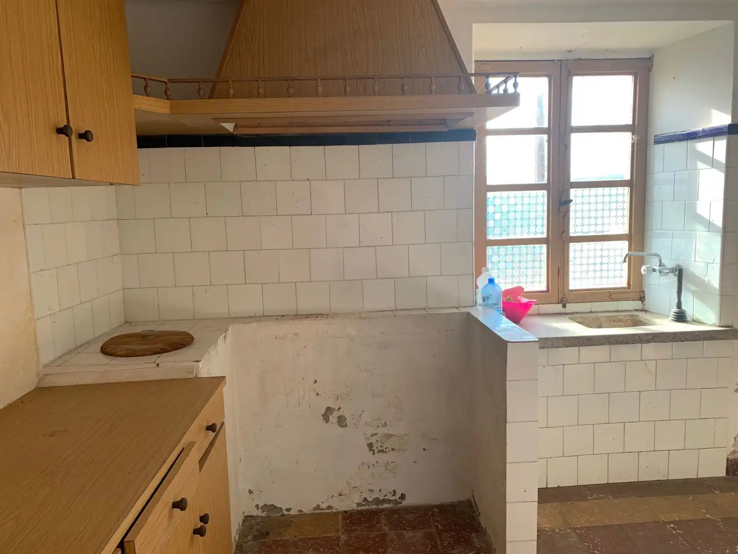 Cuina de Casa o xalet en venda en Narón amb Jardí privat