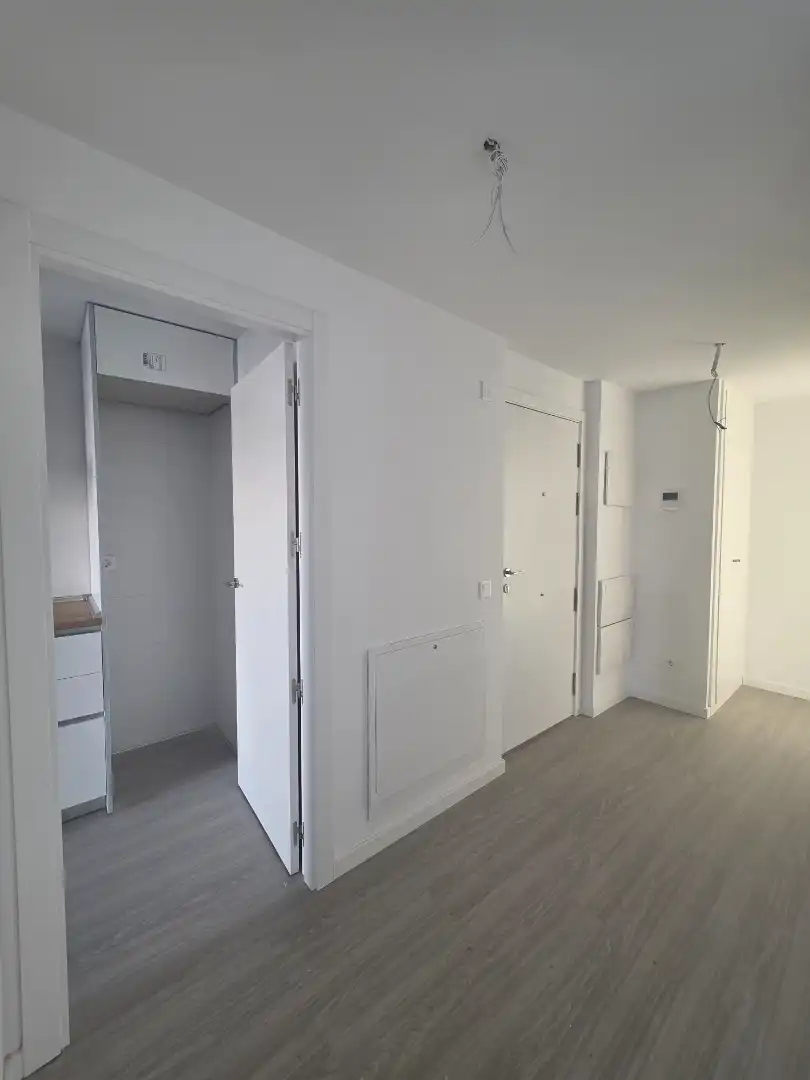 Wohnung zur Miete in Valdemoro mit Klimaanlage, Heizung und Terrasse