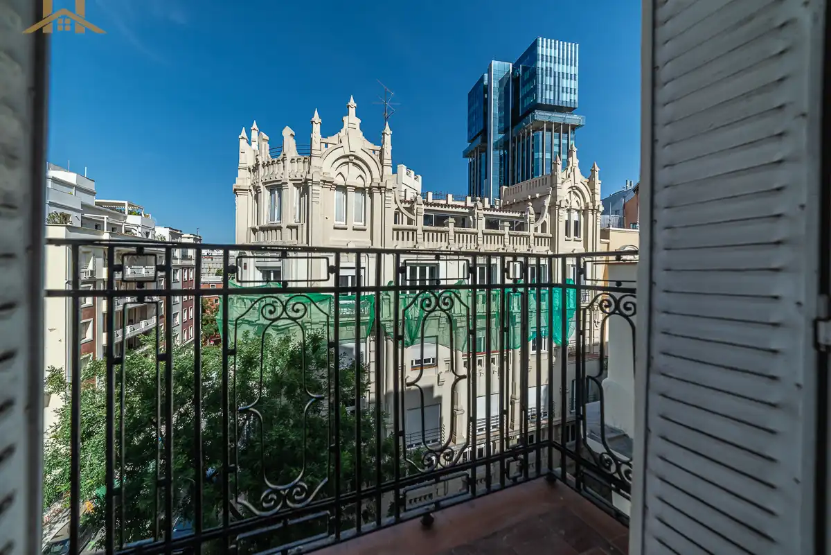Terrassa de Pis en venda en Madrid amb Aire condicionat, Calefacció i Terrassa