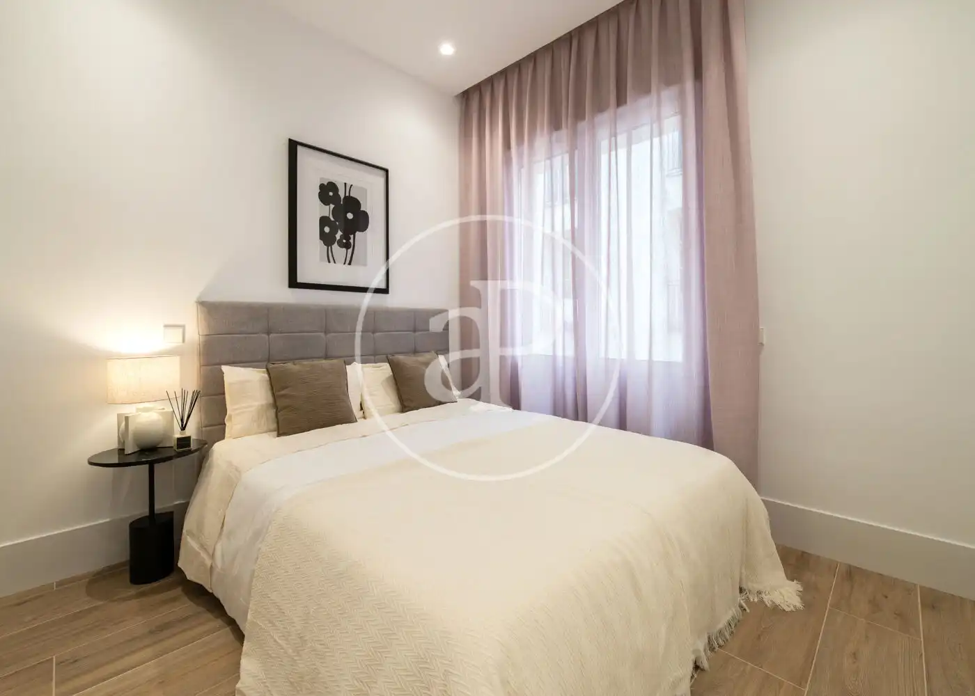 Habitación de Piso en venta en Madrid con Aire acondicionado y Calefacción