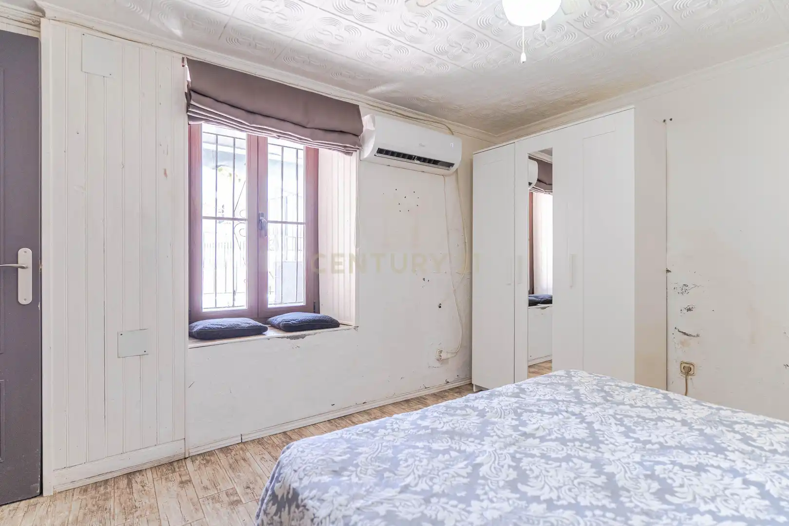 Habitación de Casa adosada en venta en La Zubia con Aire acondicionado