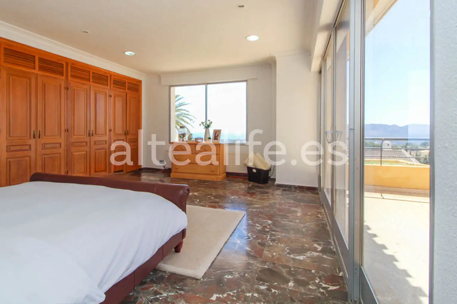 Habitación de Casa o chalet en venta en La Nucia con Aire acondicionado, Jardín privado y Terraza