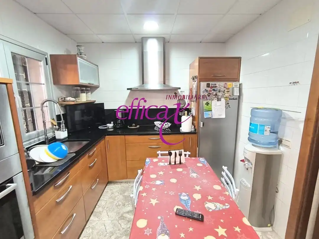 Kitchen of Houses for sale in Gerindote  with Air Conditioner, Heating and Storage room