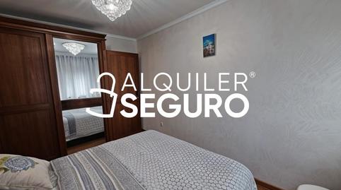 Foto 3 de Piso de alquiler en Del Parque Eugenia de Montijo, Lucero, Madrid