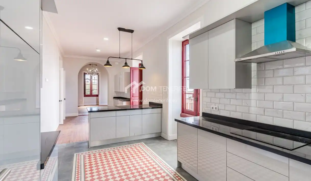 Cocina de Casa o chalet en venta en San Miguel de Abona con Terraza, Trastero y Horno