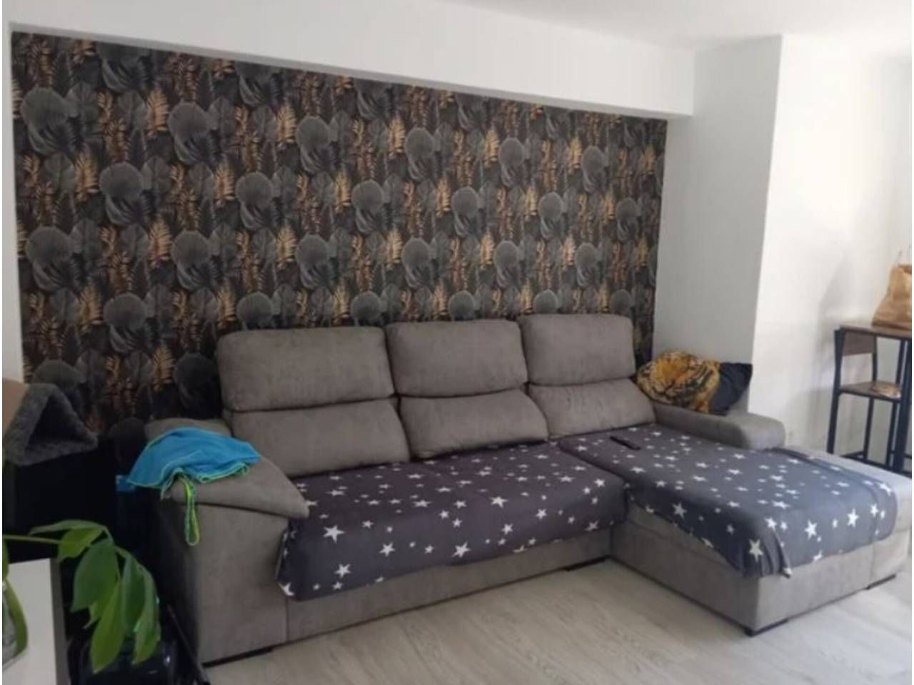 Sala d'estar de Pis en venda en Celanova amb Calefacció, Traster i Moblat