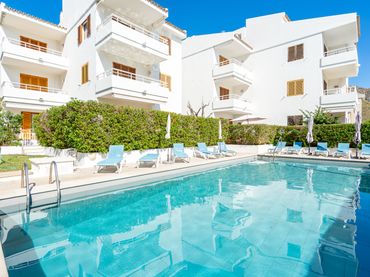 Apartament amb balcó en venda a Carrer Roger de Flor