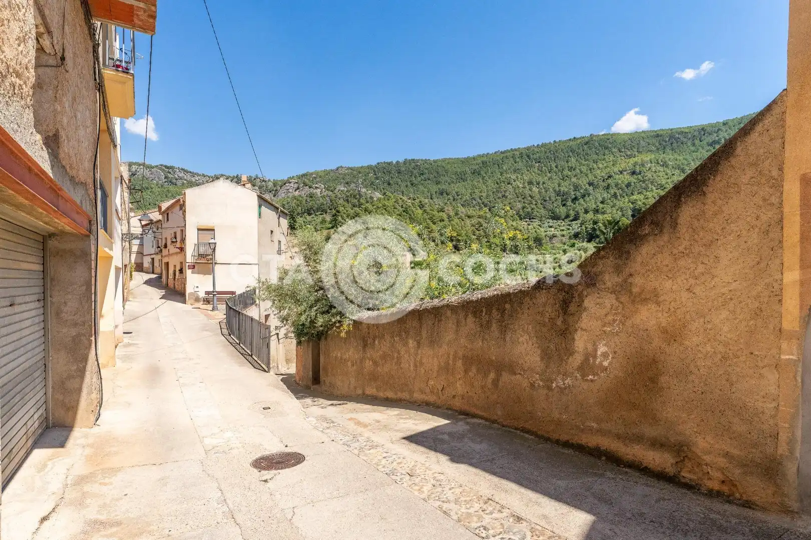 Vista exterior de Casa adosada en venta en Cabacés