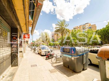 Business premises for sale in Avenida PRIMADO REIG