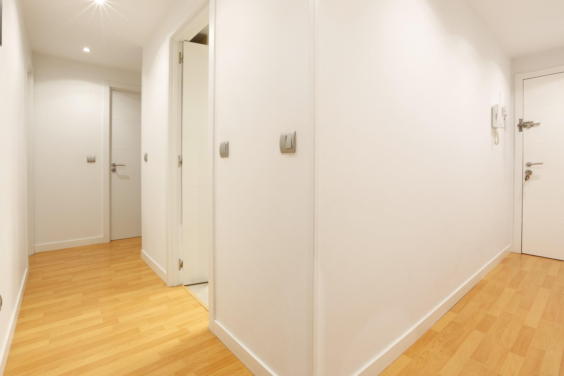 Pis en venda a Hispanoamérica - Comunidades