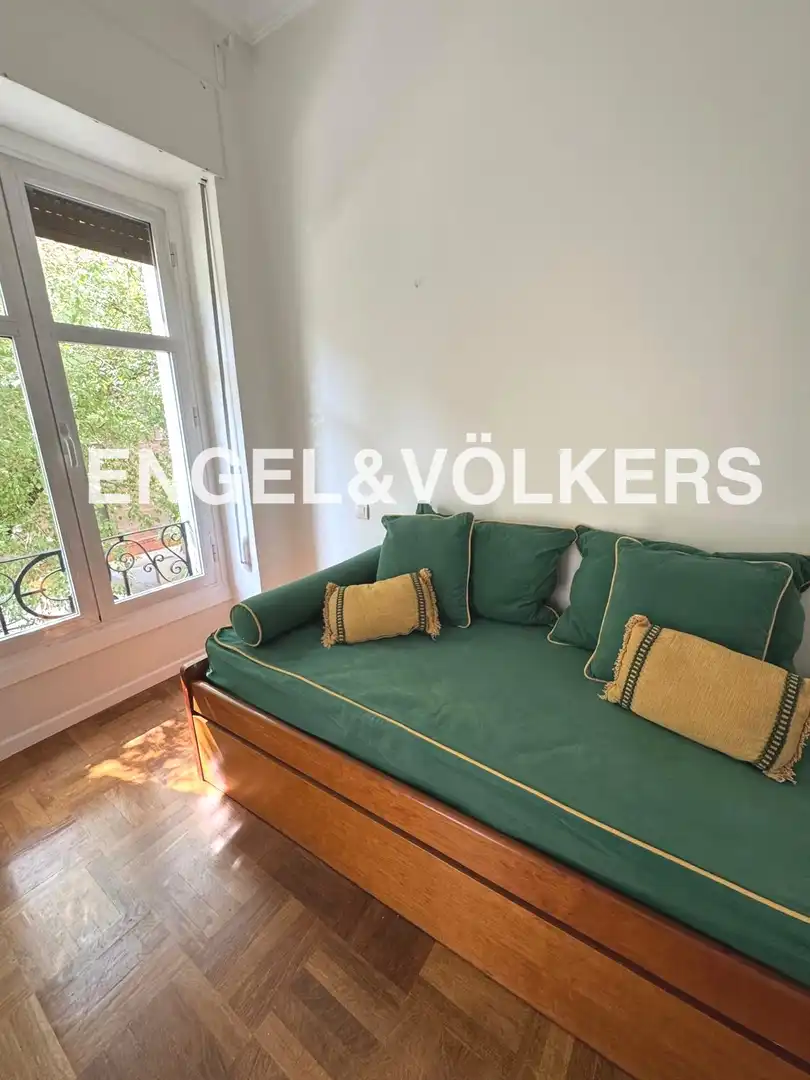 Wohnzimmer von Wohnung zur Miete in Madrid mit Klimaanlage, Heizung und Parkett