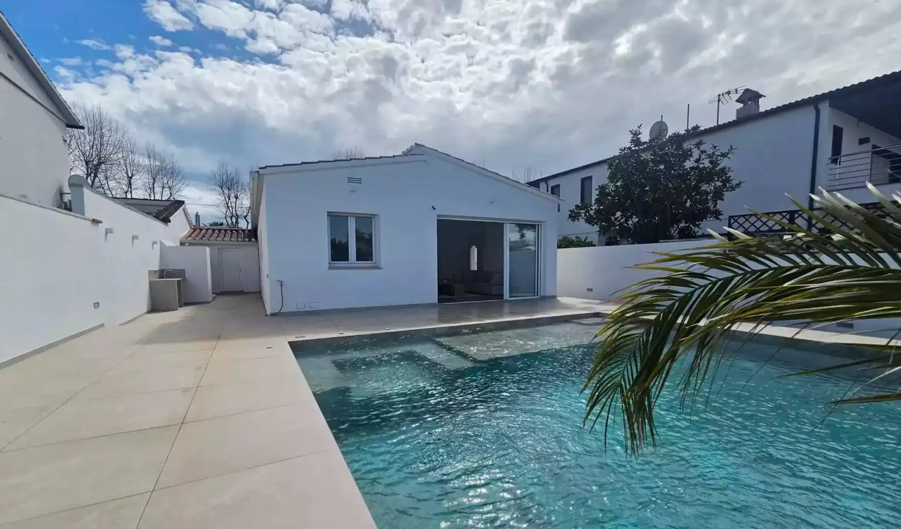 Piscina de Casa o xalet en venda en Centre - Sant Josep - Sanfeliu