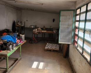Premises for sale in Sax