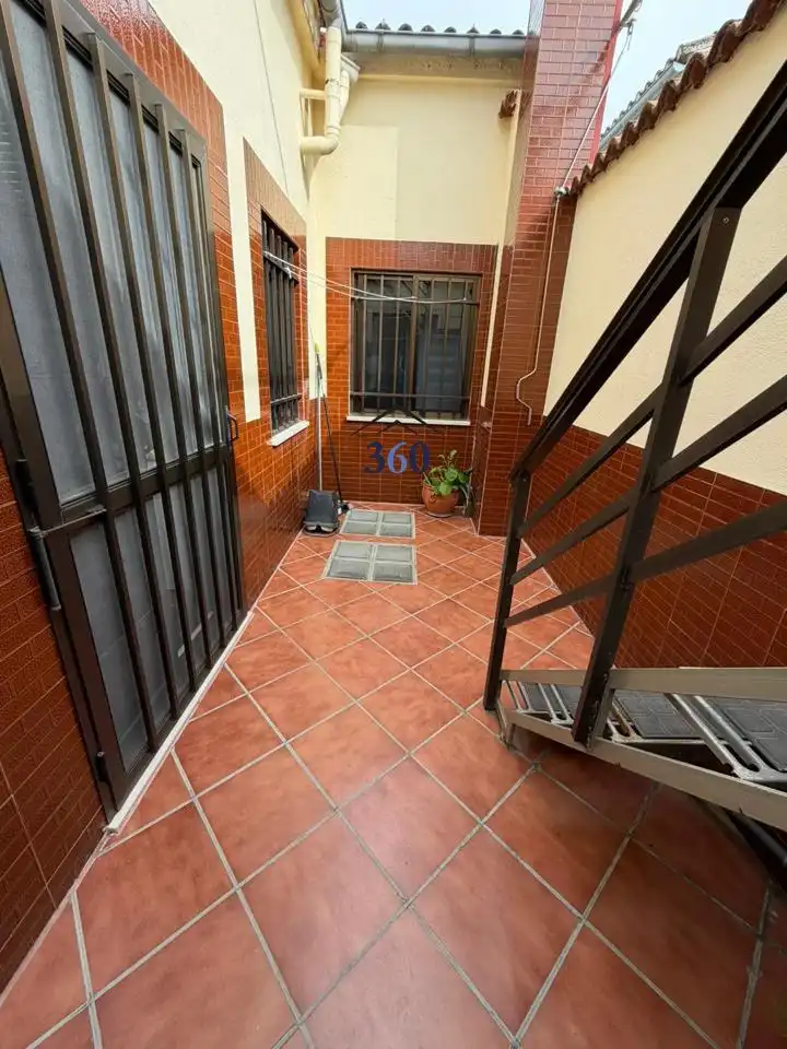 Casa o xalet en venda a Armonía, Casco Antiguo