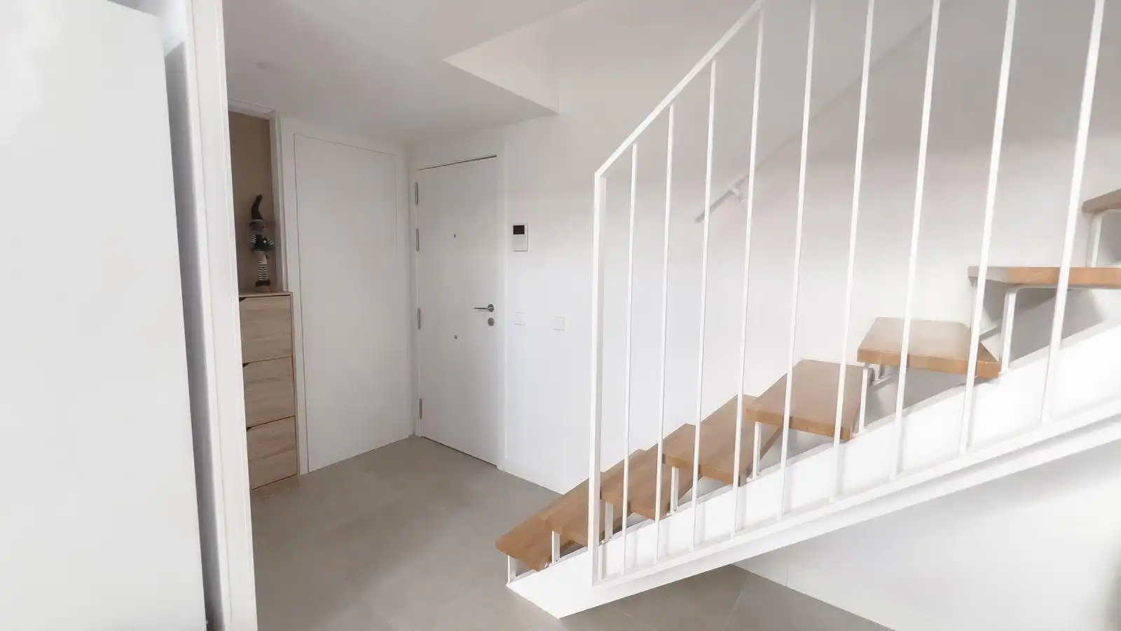Maisonette zum Verkauf in Calpe / Calp mit Klimaanlage, Terrasse und Abstellraum