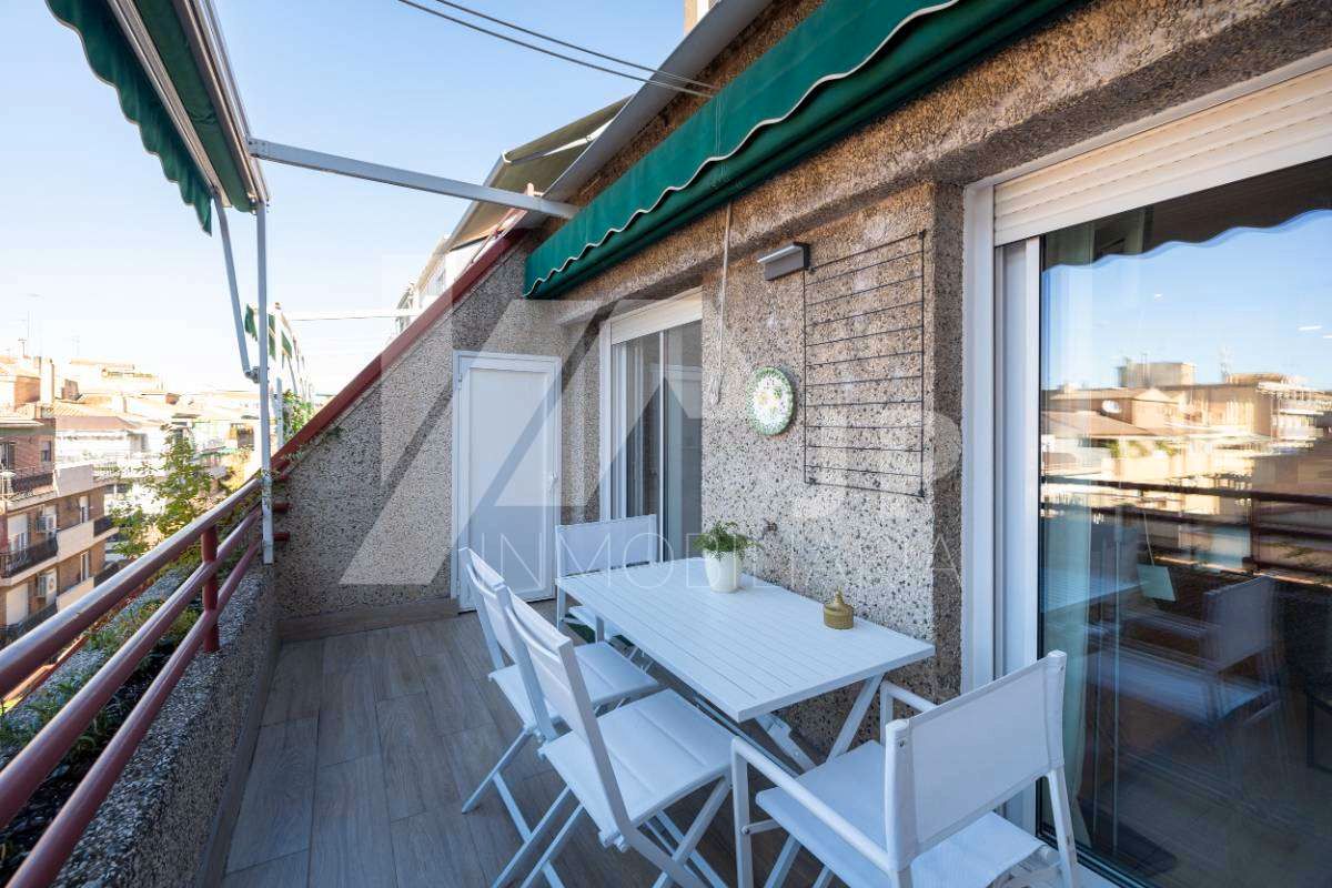 Terrace of Attic for sale in  Granada Capital  with Air Conditioner, Heating and Terrace