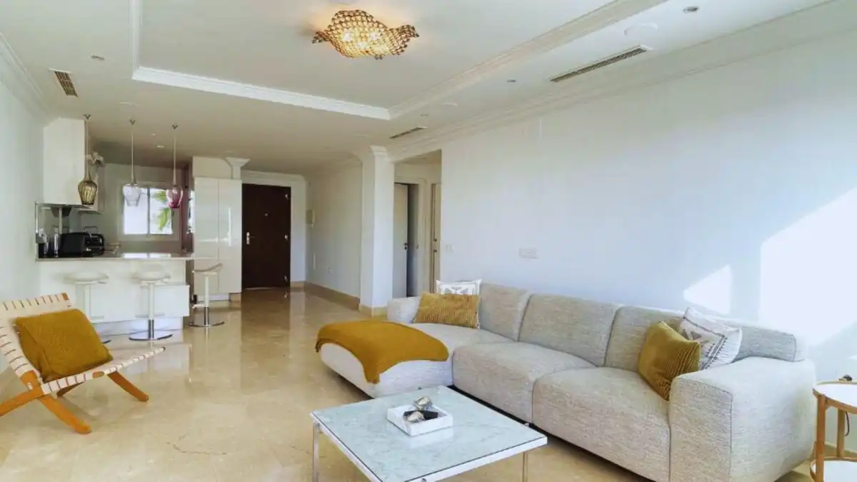 Flat with lift for sale in Nueva Andalucía, imagen 5