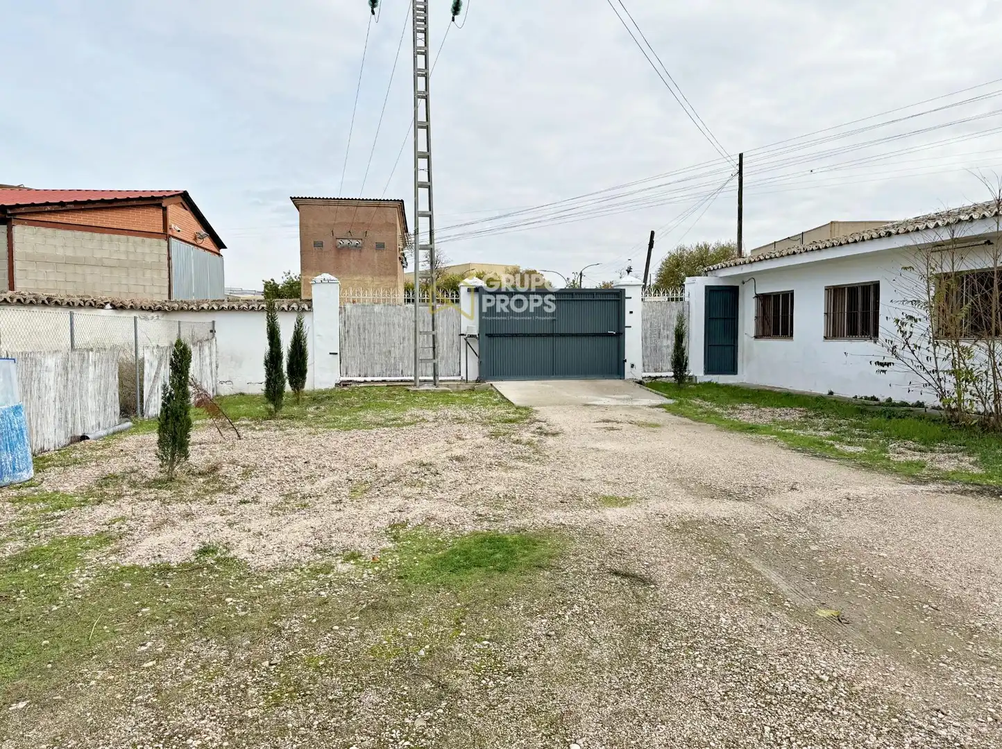 Industrial buildings for sale in Aranjuez