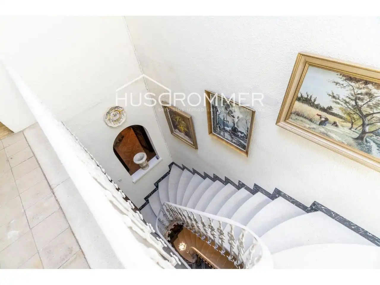 Casa en venda a Ramón y Cajal