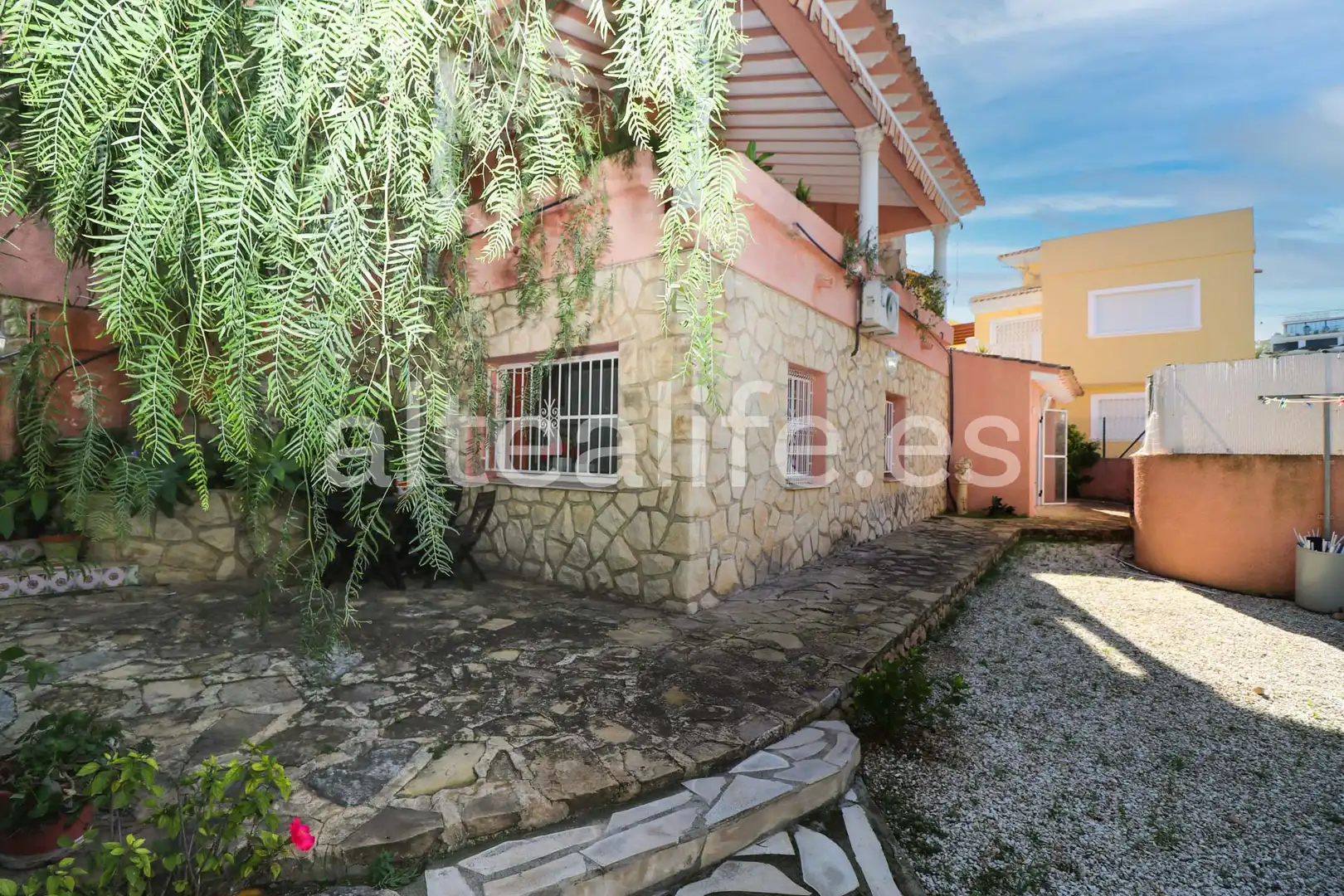 Exterior view of Houses for sale in L'Alfàs del Pi  with Air Conditioner, Heating and Private garden