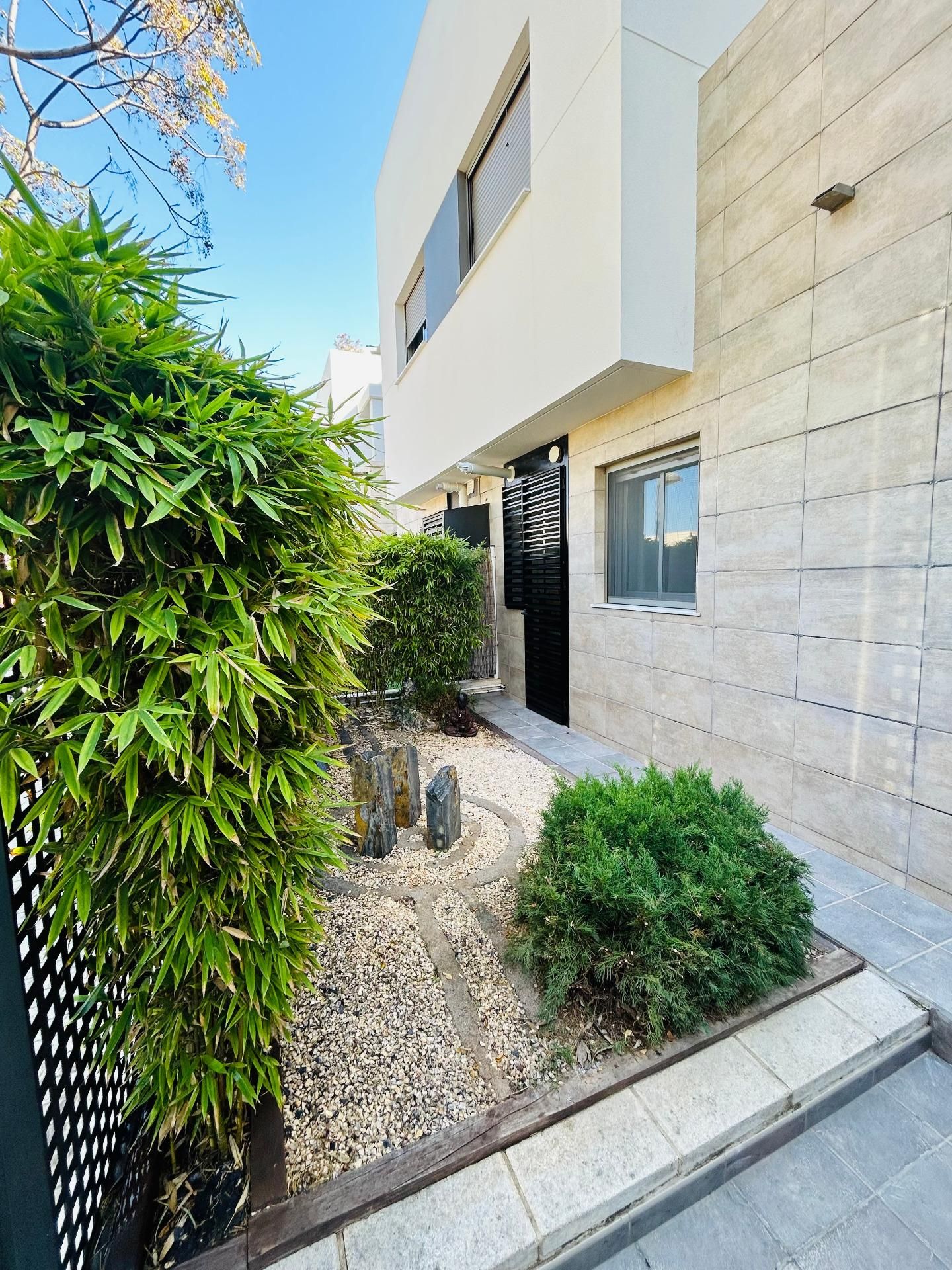 Exterior view of Single-family semi-detached to rent in Bétera  with Heating, Private garden and Terrace